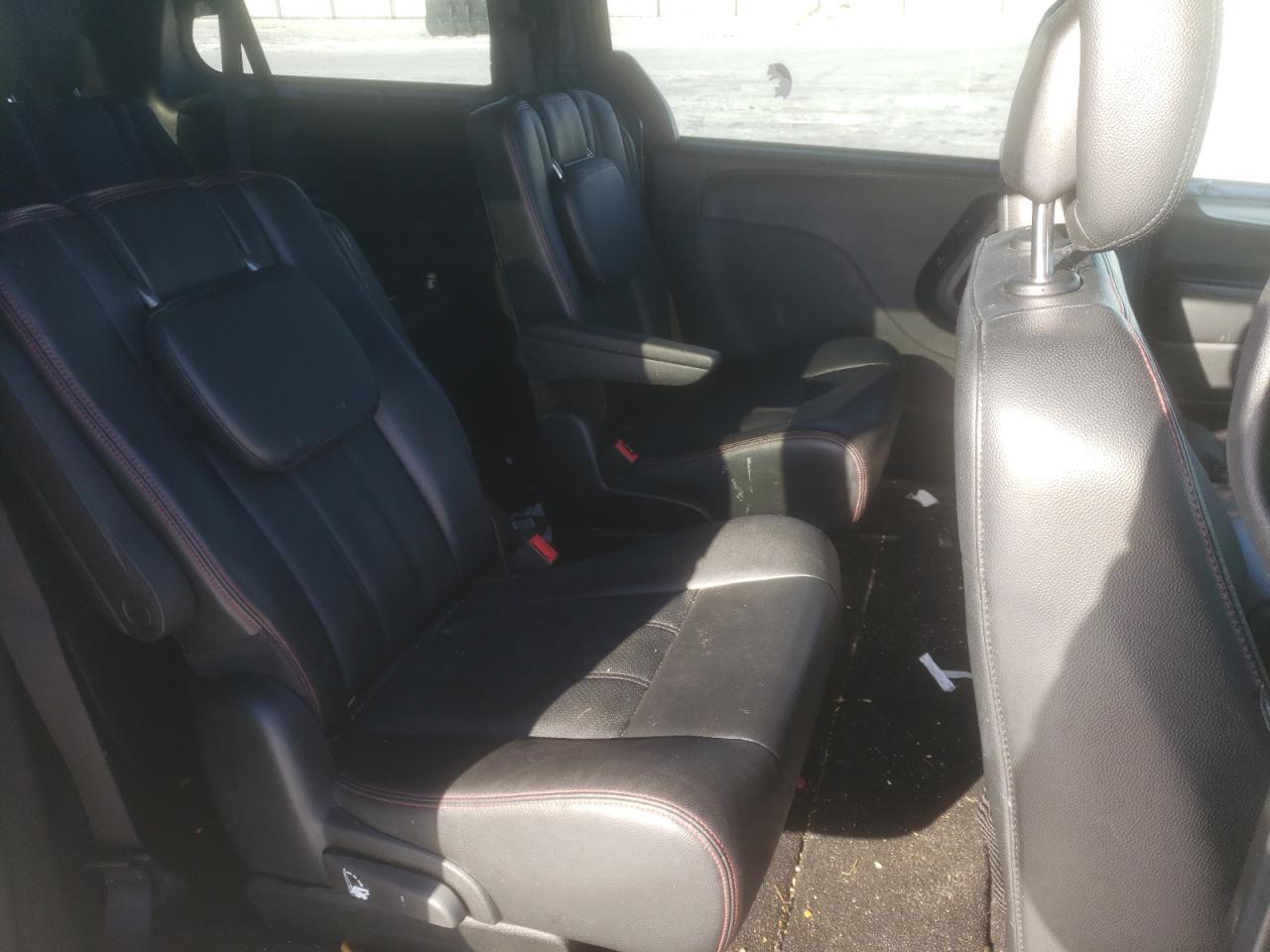 Photo 6 from auction – 2017 DODGE GRAND CARA with VIN 2C4RDGEG6HR731298