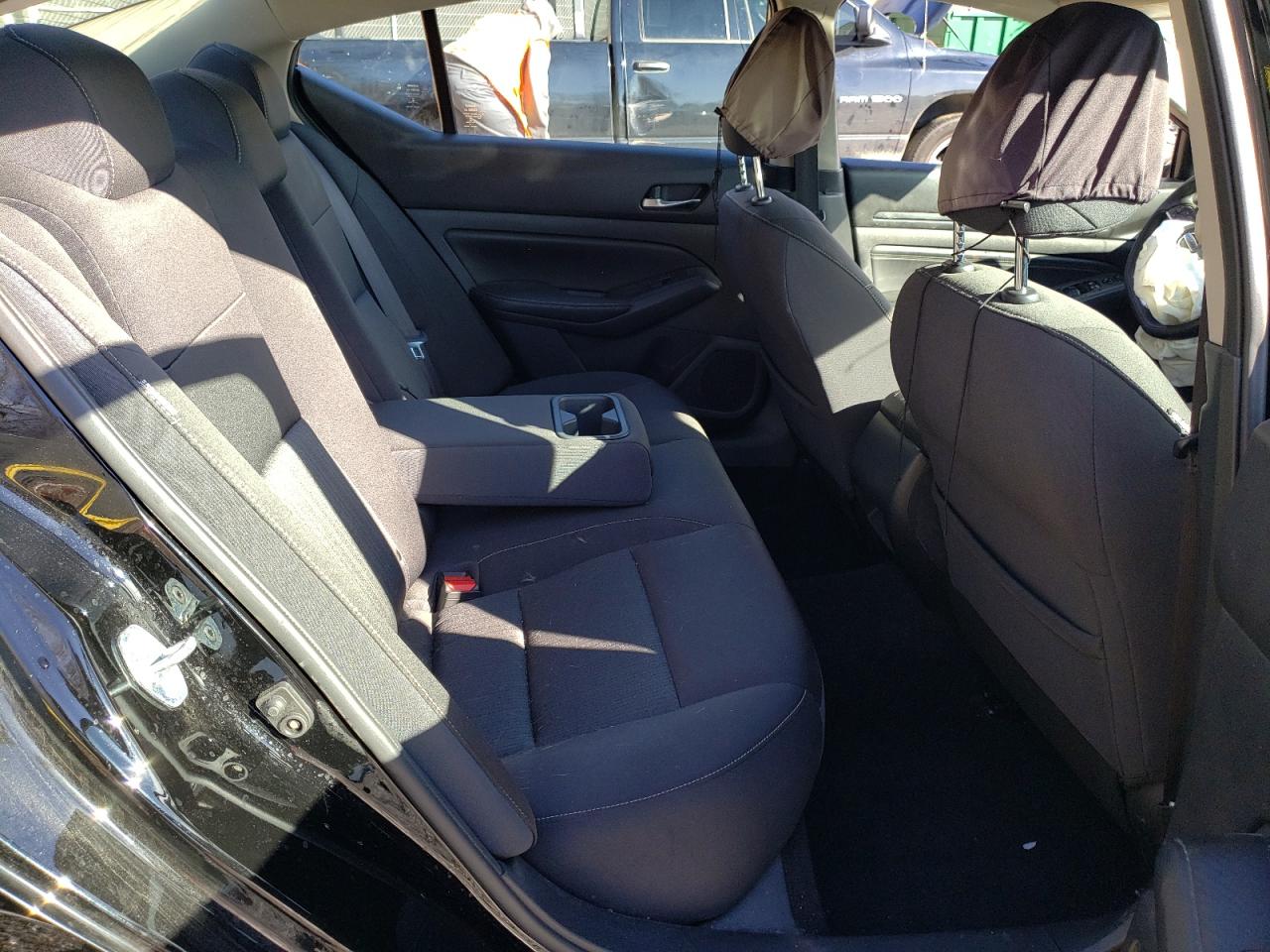 Photo 6 from auction – 2019 NISSAN ALTIMA S with VIN 1N4BL4BV3KC178492