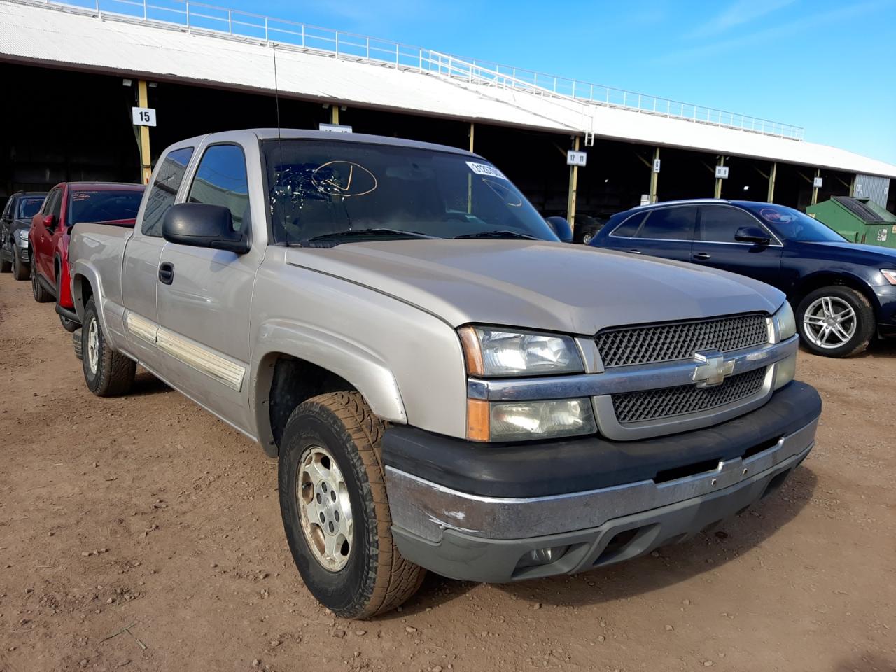 CHEVROLET SILVERADO 2004 with VIN 1GCEK19T04E193956 - Photo from auction