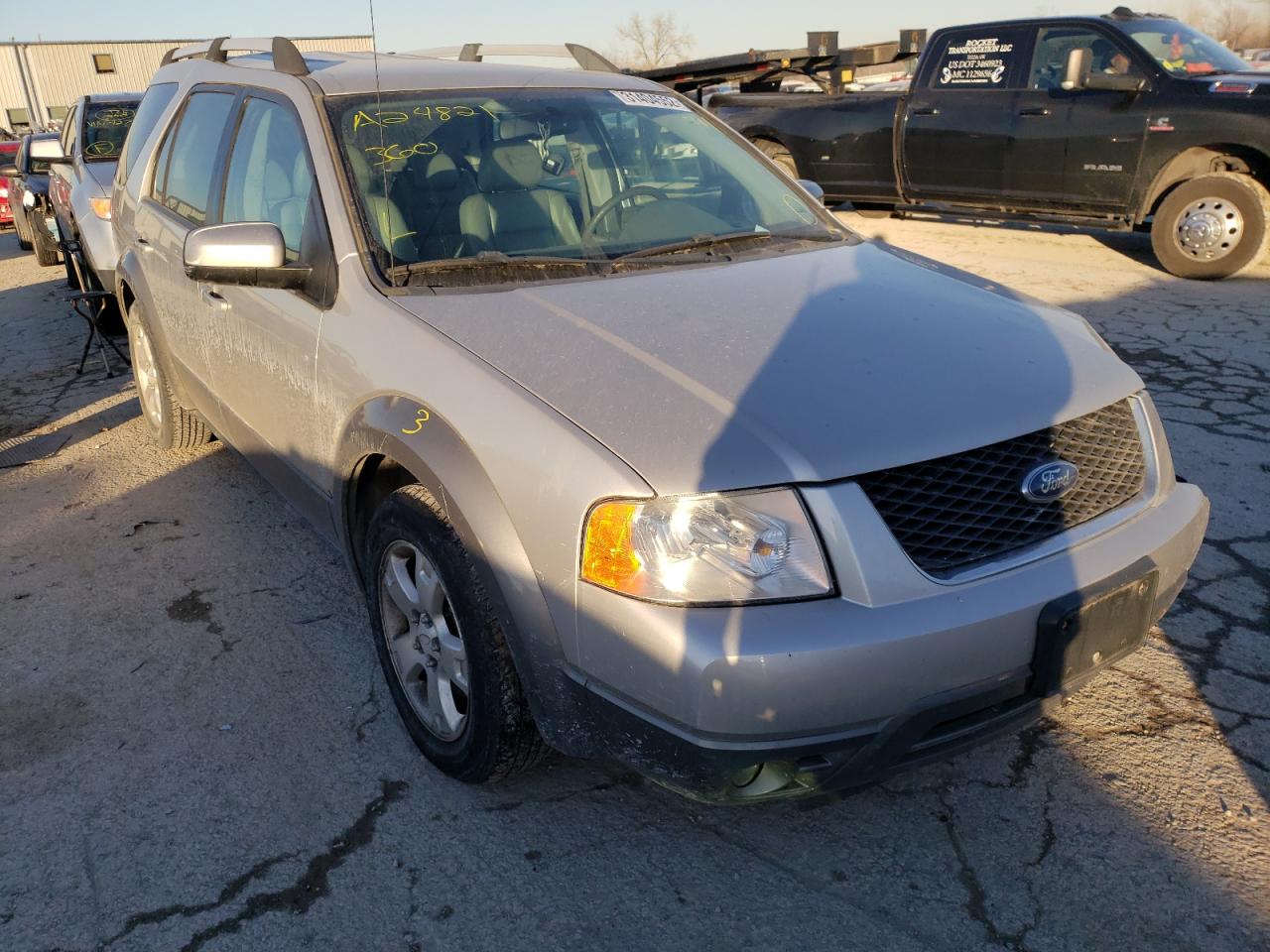 صورة رقم 1 من المزاد - 2007 FORD FREESTYLE مع VIN 1FMDK05117GA24821