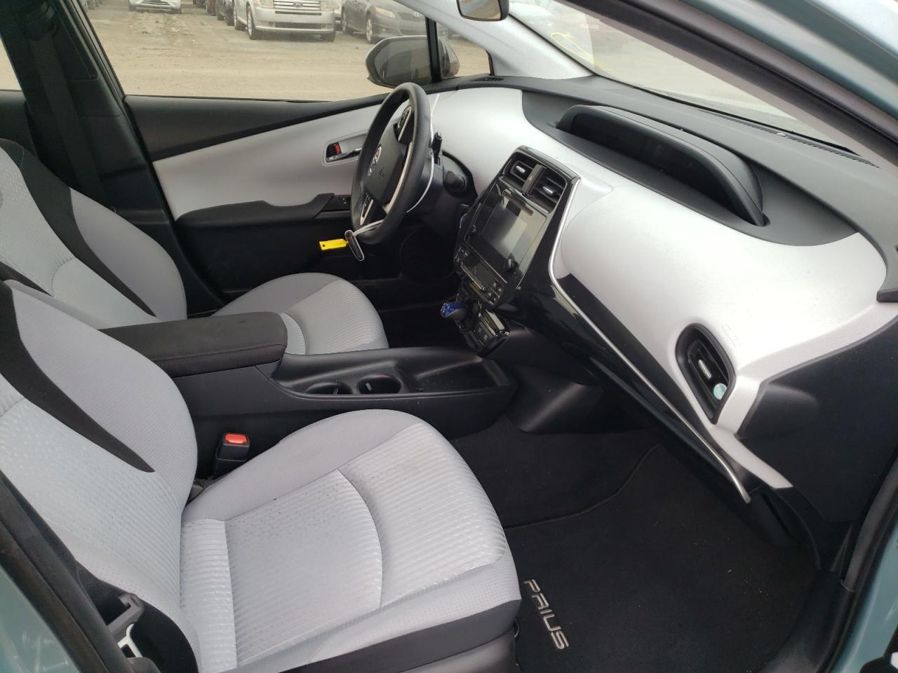 Photo 5 from auction – 2017 TOYOTA PRIUS with VIN JTDKBRFU9H3040525