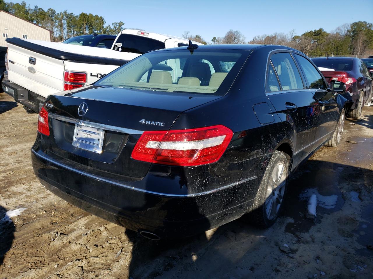 Photo 4 from auction – 2012 MERCEDES-BENZ E 350 4MAT with VIN WDDHF8JB8CA611947