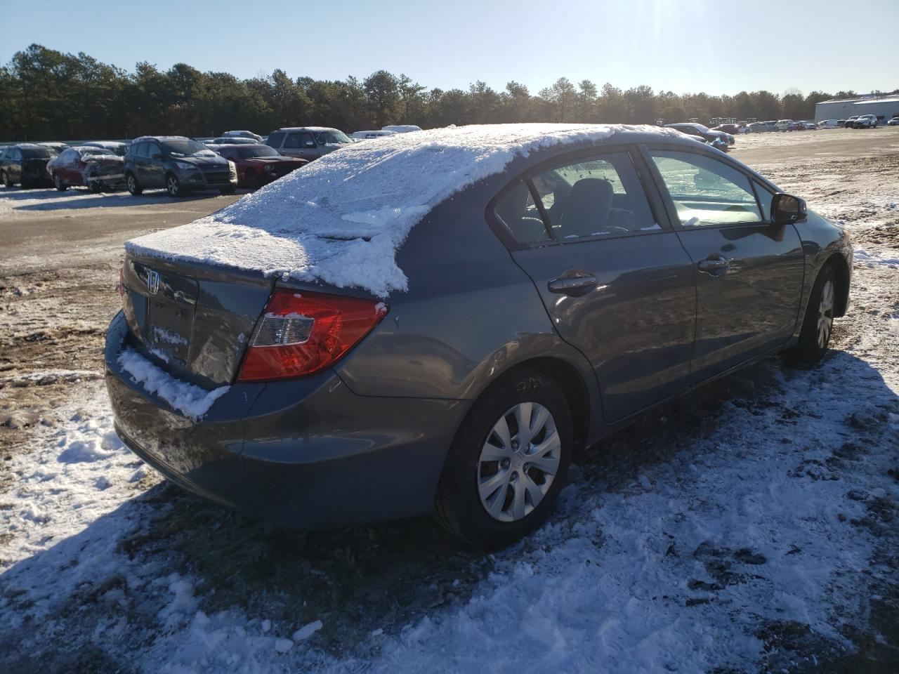 Photo 4 from auction – 2012 HONDA CIVIC LX with VIN 19XFB2F57CE360641
