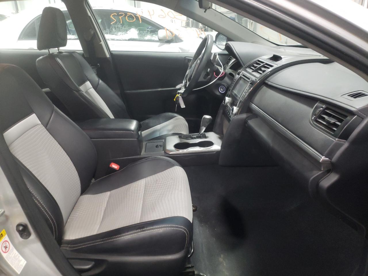 Photo 5 from auction – 2014 TOYOTA CAMRY L with VIN 4T1BF1FK2EU376765