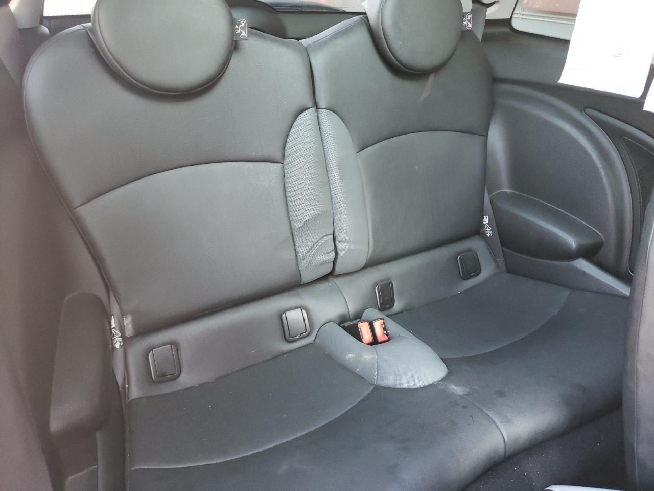 Photo 19 from auction – 2008 MINI COOPER with VIN WMWMF33538TT67961