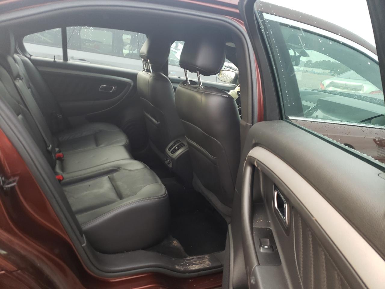 Foto 6 de la subasta – 2015 FORD TAURUS SEL con VIN 1FAHP2E83FG127808