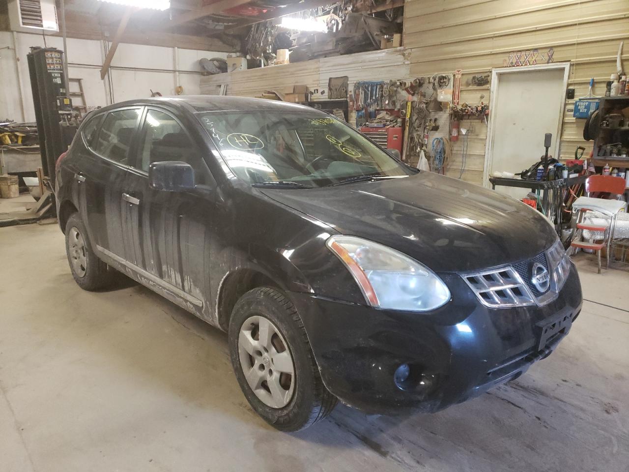 NISSAN ROGUE S 2013 with VIN JN8AS5MV7DW648007 - Photo from auction