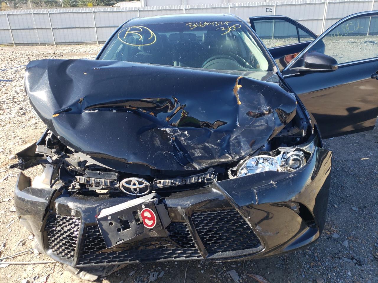 Photo 7 from auction – 2016 TOYOTA CAMRY LE with VIN 4T1BF1FK6GU249052