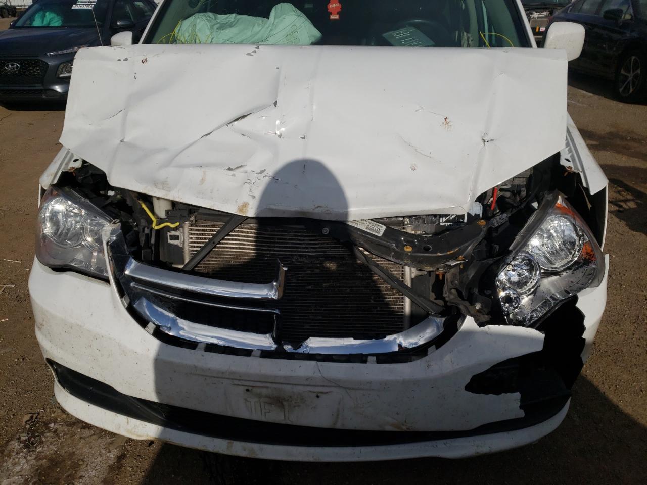 Photo 9 from auction – 2015 DODGE GRAND CARA with VIN 2C4RDGCG4FR555819