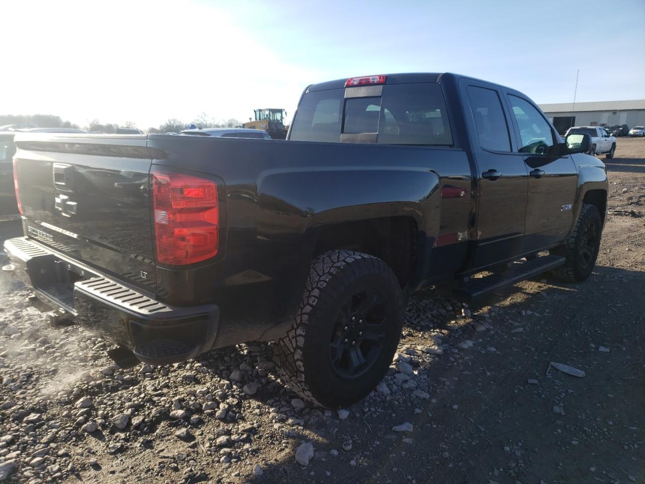 Photo 4 from auction – 2015 CHEVROLET SILVERADO with VIN 1GCVKREC2FZ381572