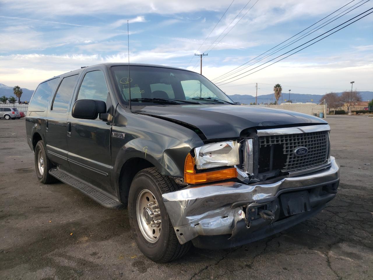 FORD EXCURSION 2000 with VIN 1FMNU40S7YEB26076 - Photo from auction