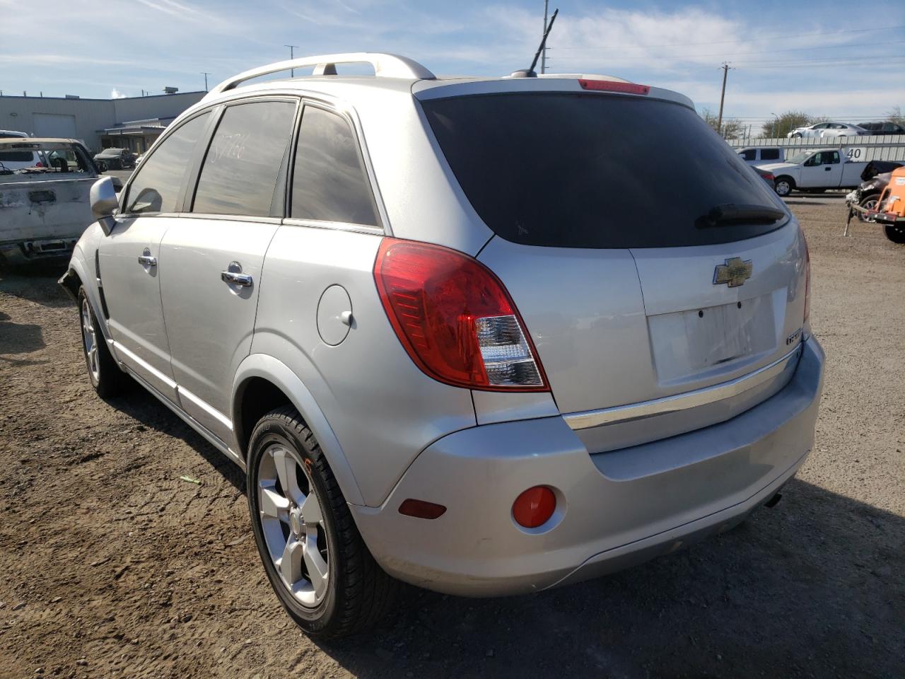 Photo 3 from auction – 2014 CHEVROLET CAPTIVA LT with VIN 3GNAL3EKXES646239