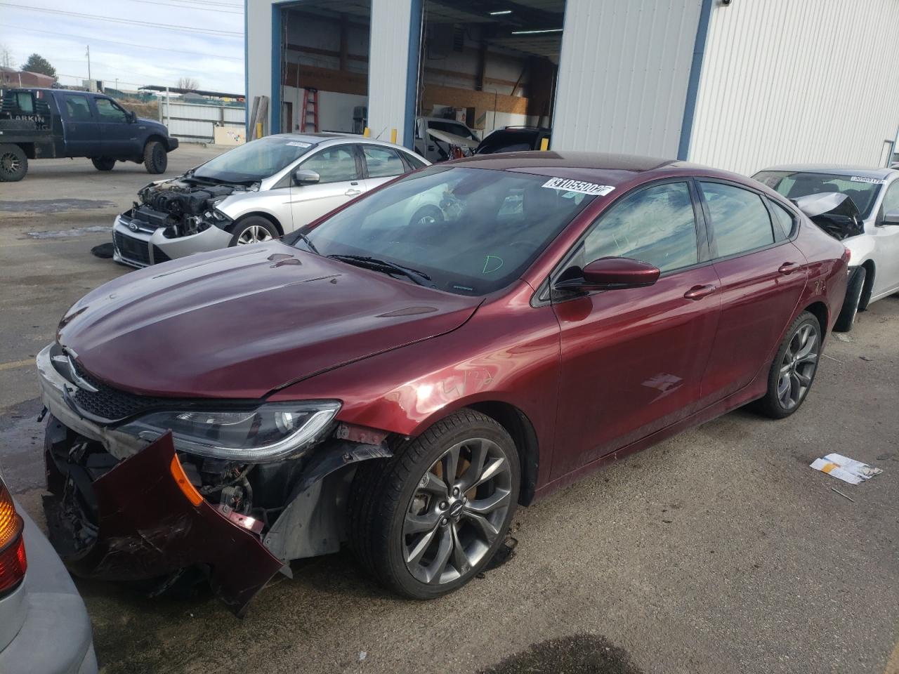 Photo 2 from auction – 2015 CHRYSLER 200 S with VIN 1C3CCCDG0FN656745