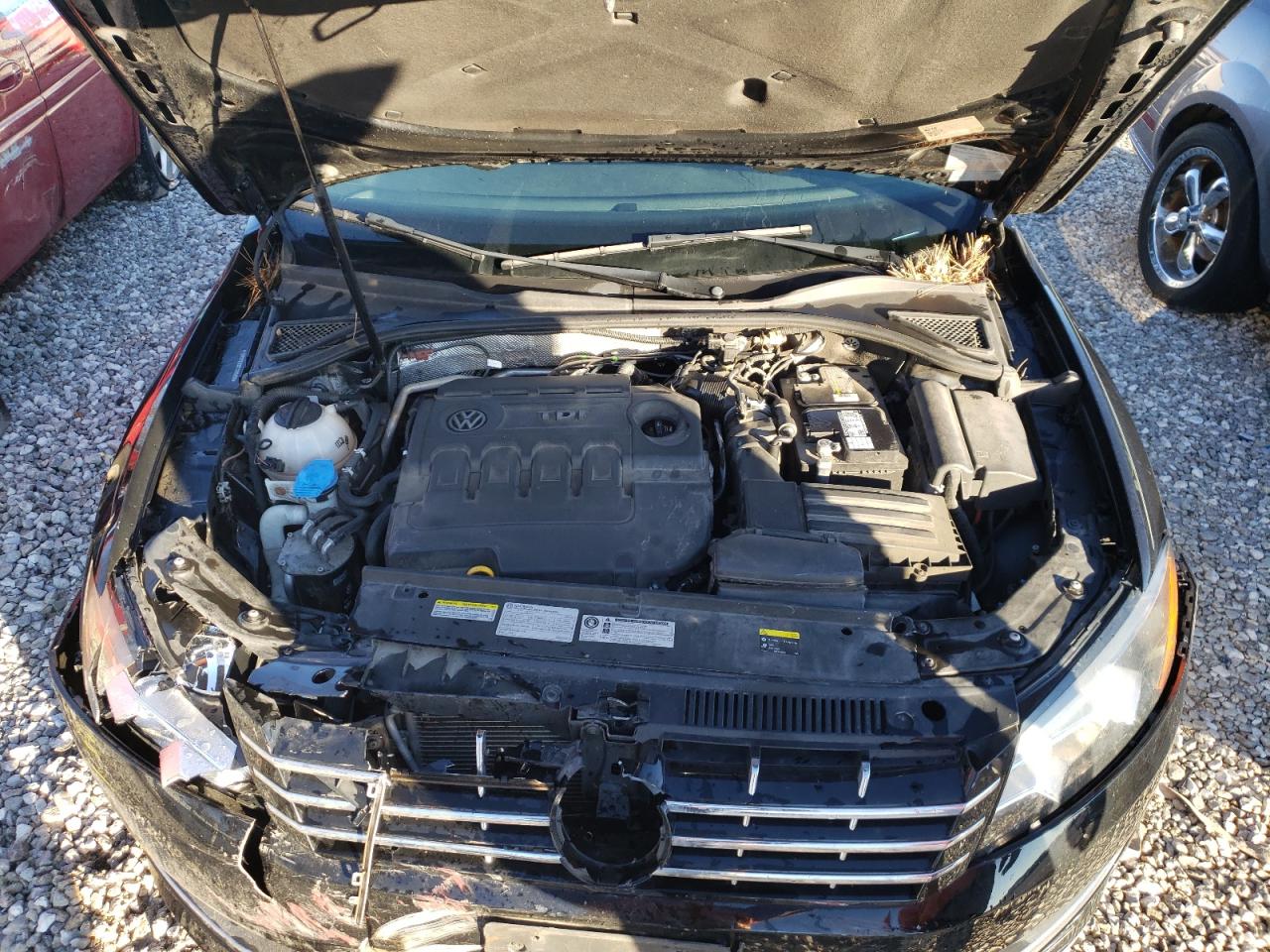 Photo 7 from auction – 2015 VOLKSWAGEN PASSAT SEL with VIN 1VWCV7A33FC065090