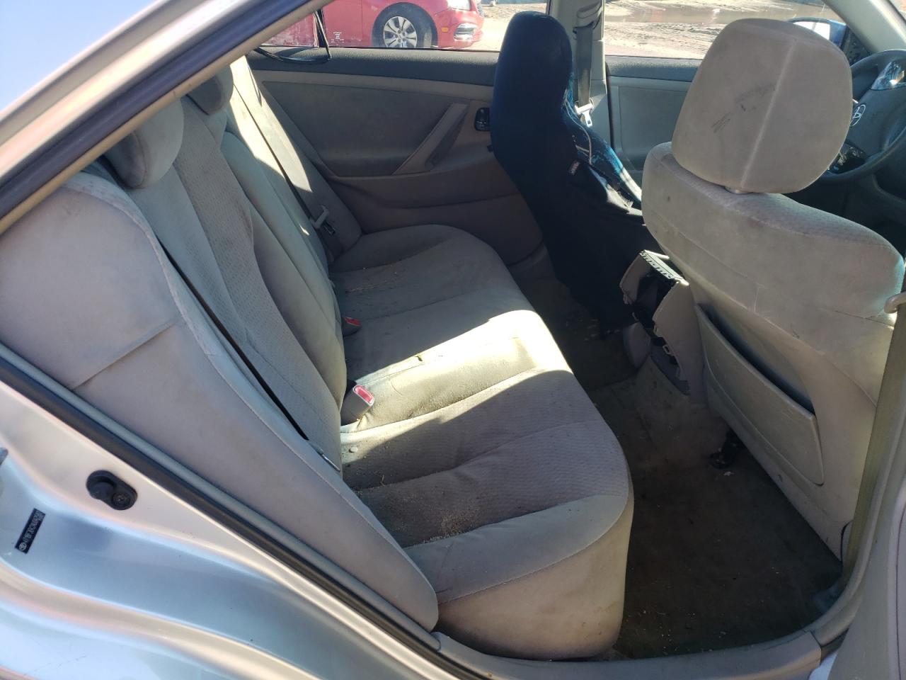 Photo 6 from auction – 2010 TOYOTA CAMRY BASE with VIN 4T1BF3EK2AU042582