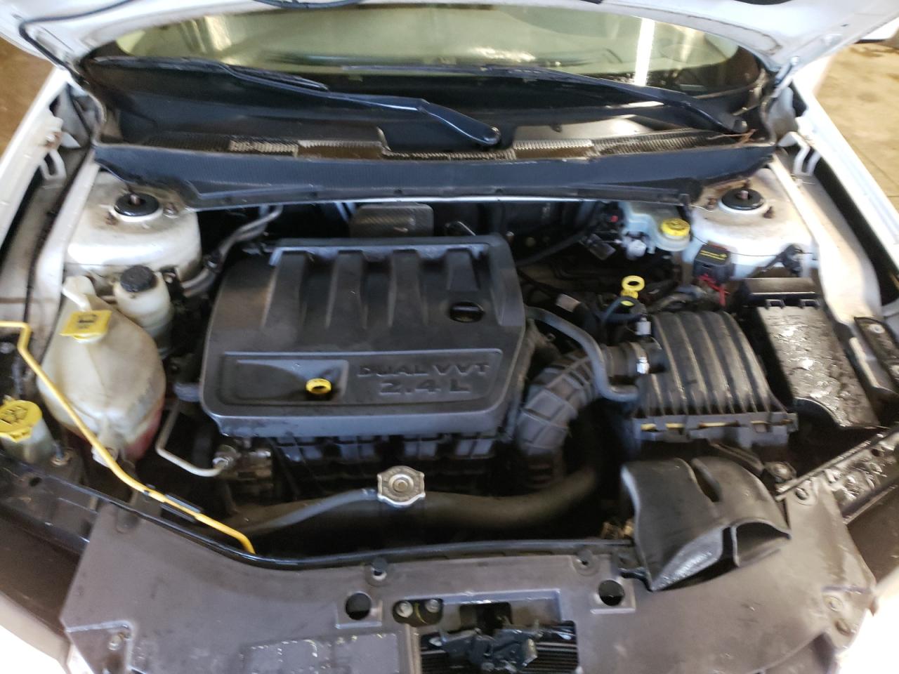 Photo 7 from auction – 2008 CHRYSLER SEBRING LI with VIN 1C3LC66K68N162170