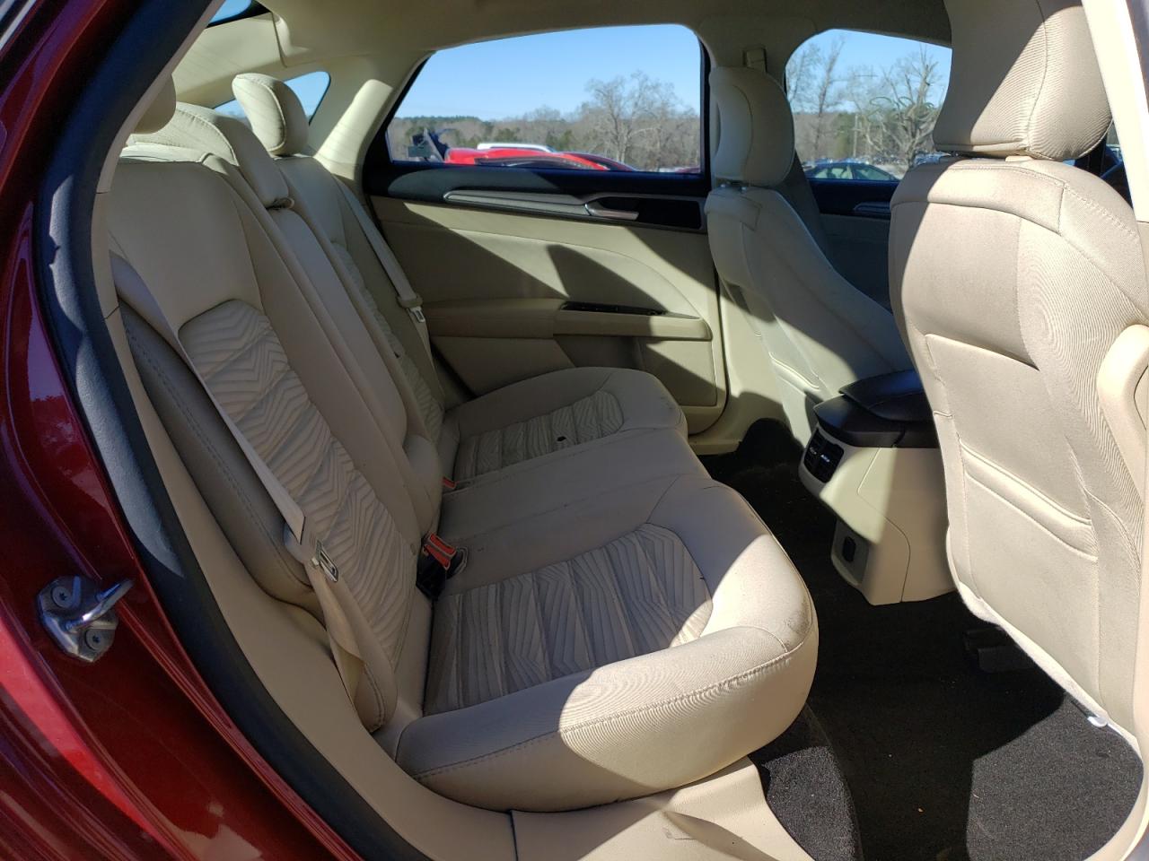 Photo 6 from auction – 2016 FORD FUSION SE with VIN 3FA6P0H7XGR253835