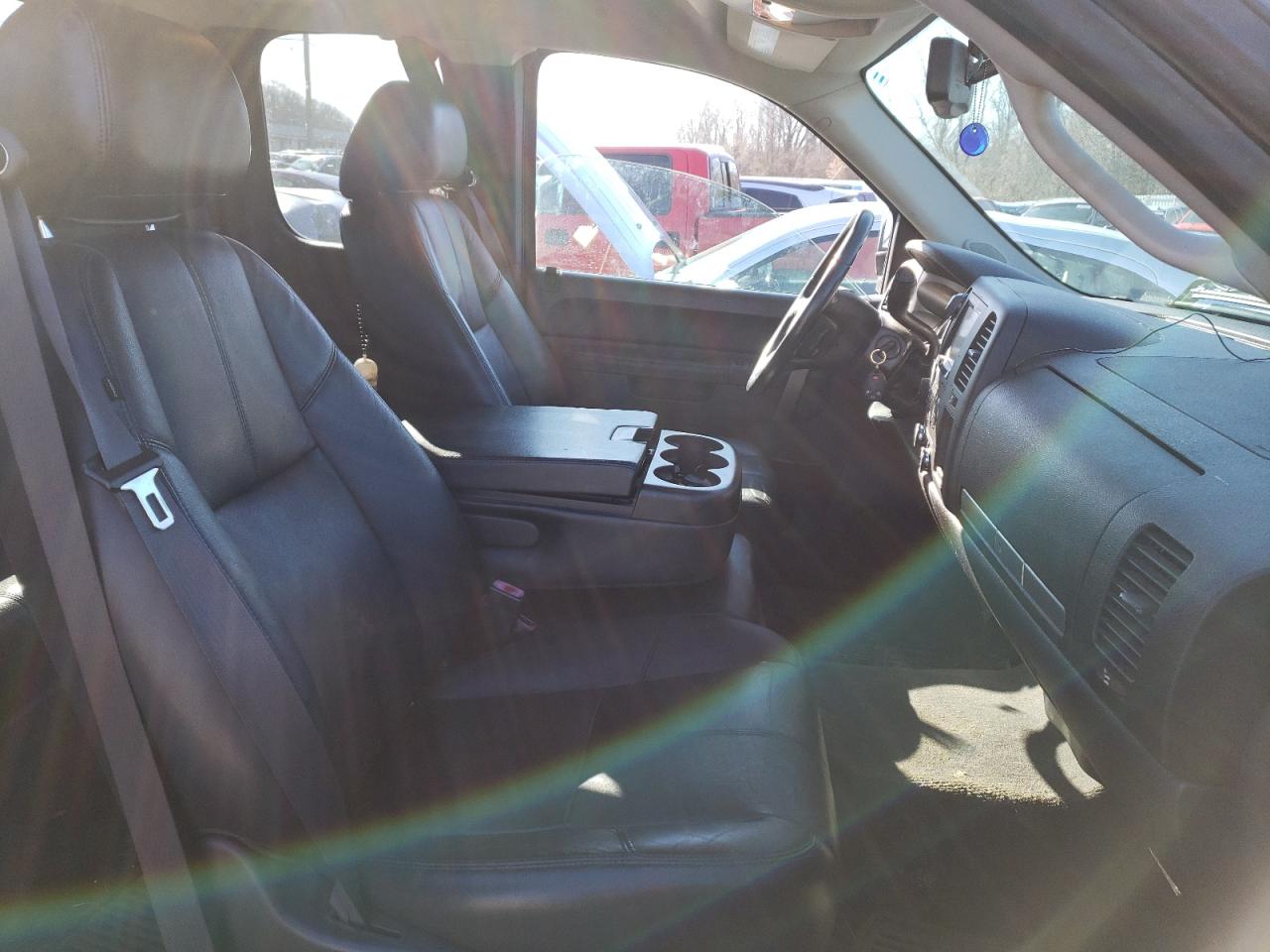 Photo 5 from auction – 2013 GMC SIERRA K15 with VIN 1GTR2VE74DZ321593