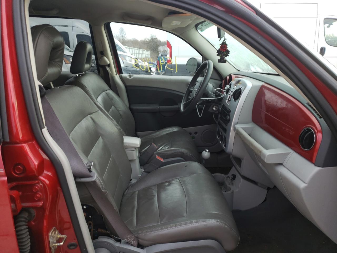Photo 5 from auction – 2007 CHRYSLER PT CRUISER with VIN 3A4FY58B87T507922