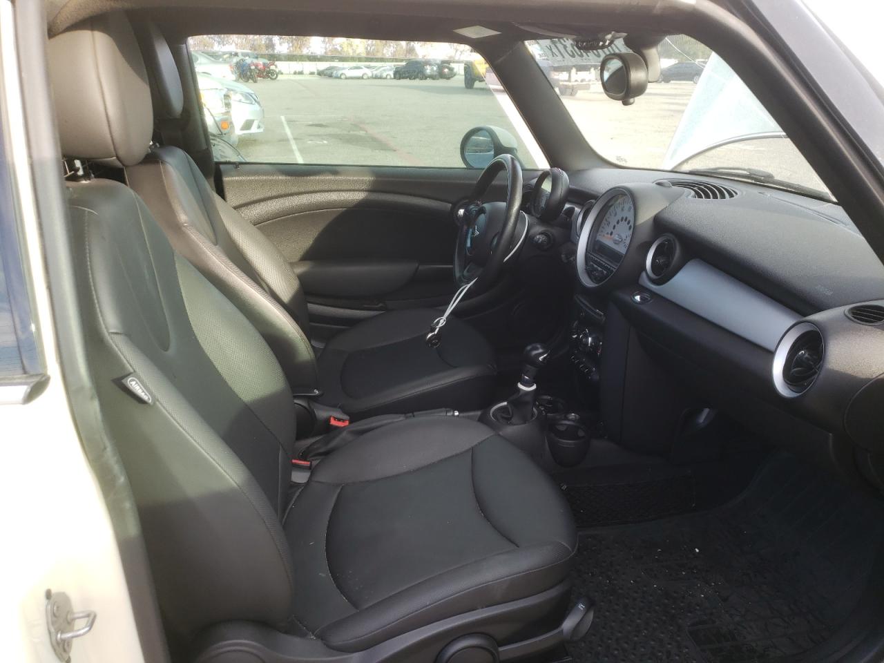 Foto 5 de la subasta – 2013 MINI COOPER CLU con VIN WMWZF3C51DT490352
