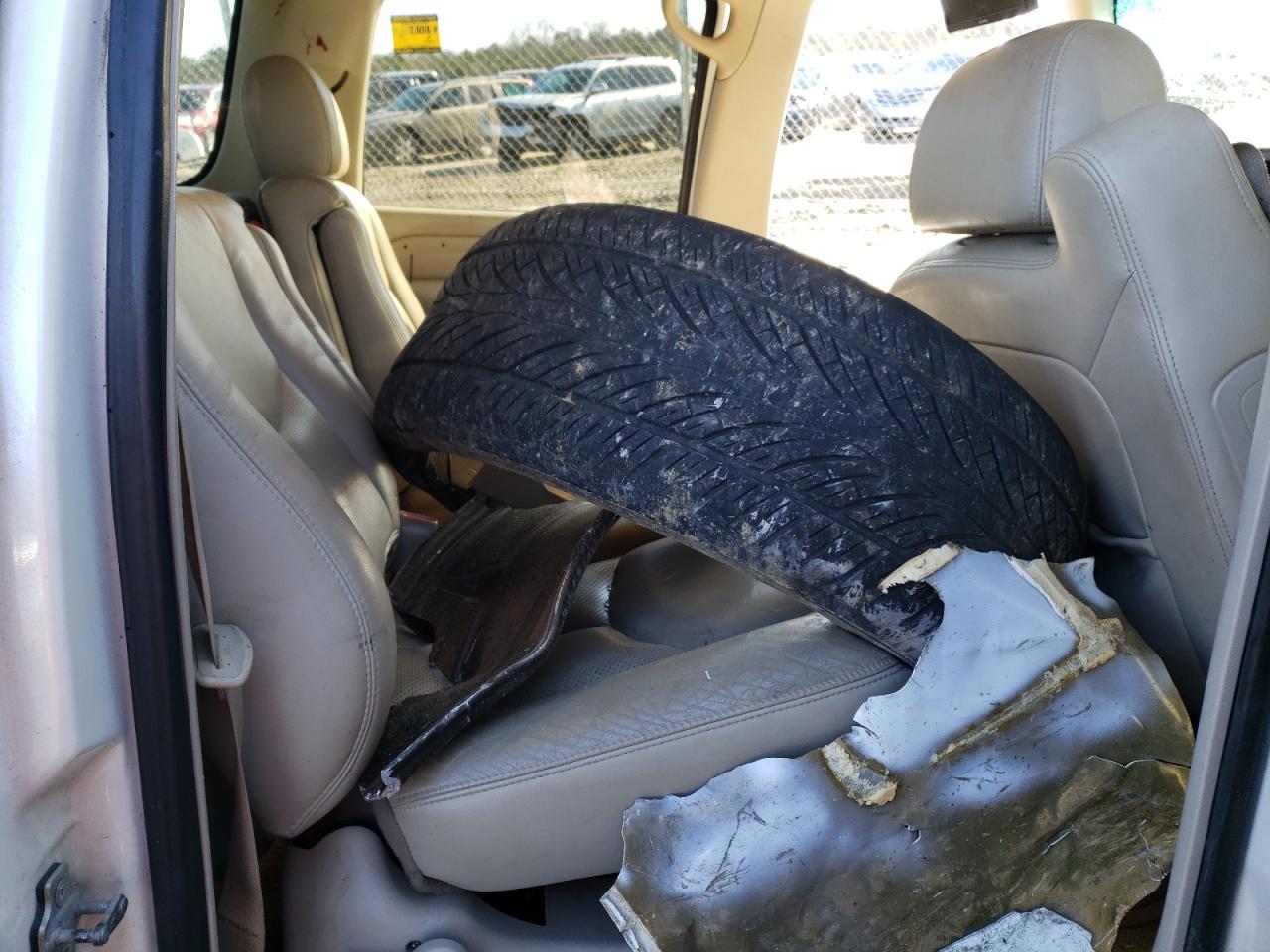 Photo 6 from auction – 2005 CADILLAC ESCALADE E with VIN 3GYFK66N35G166746