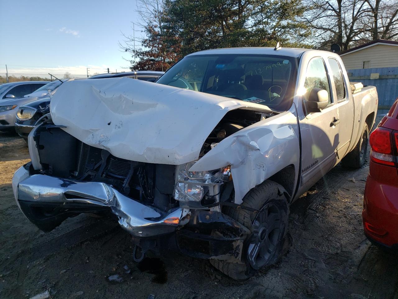 Photo 2 from auction – 2010 CHEVROLET SILVERADO with VIN 1GCSKSE37AZ119632