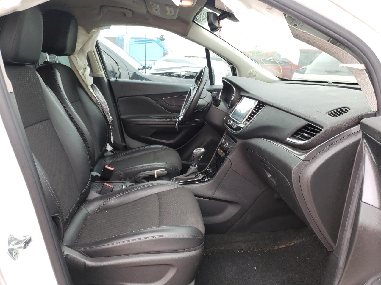 Photo 5 from auction – 2018 BUICK ENCORE PRE with VIN KL4CJASB0JB622628