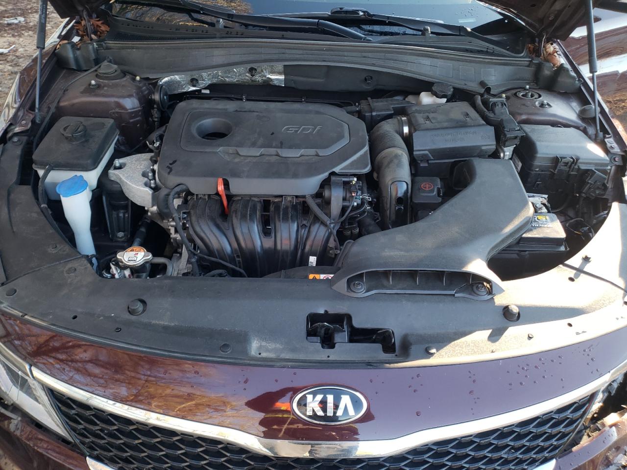 Photo 7 from auction – 2017 KIA OPTIMA LX with VIN 5XXGT4L35HG166057