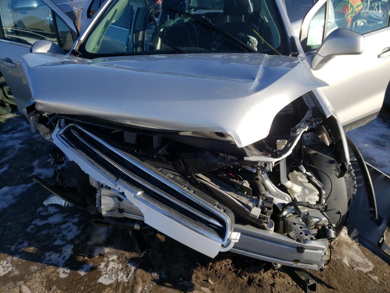 Photo 7 from auction – 2016 CHEVROLET TRAX 1LT with VIN 3GNCJPSBXGL142149