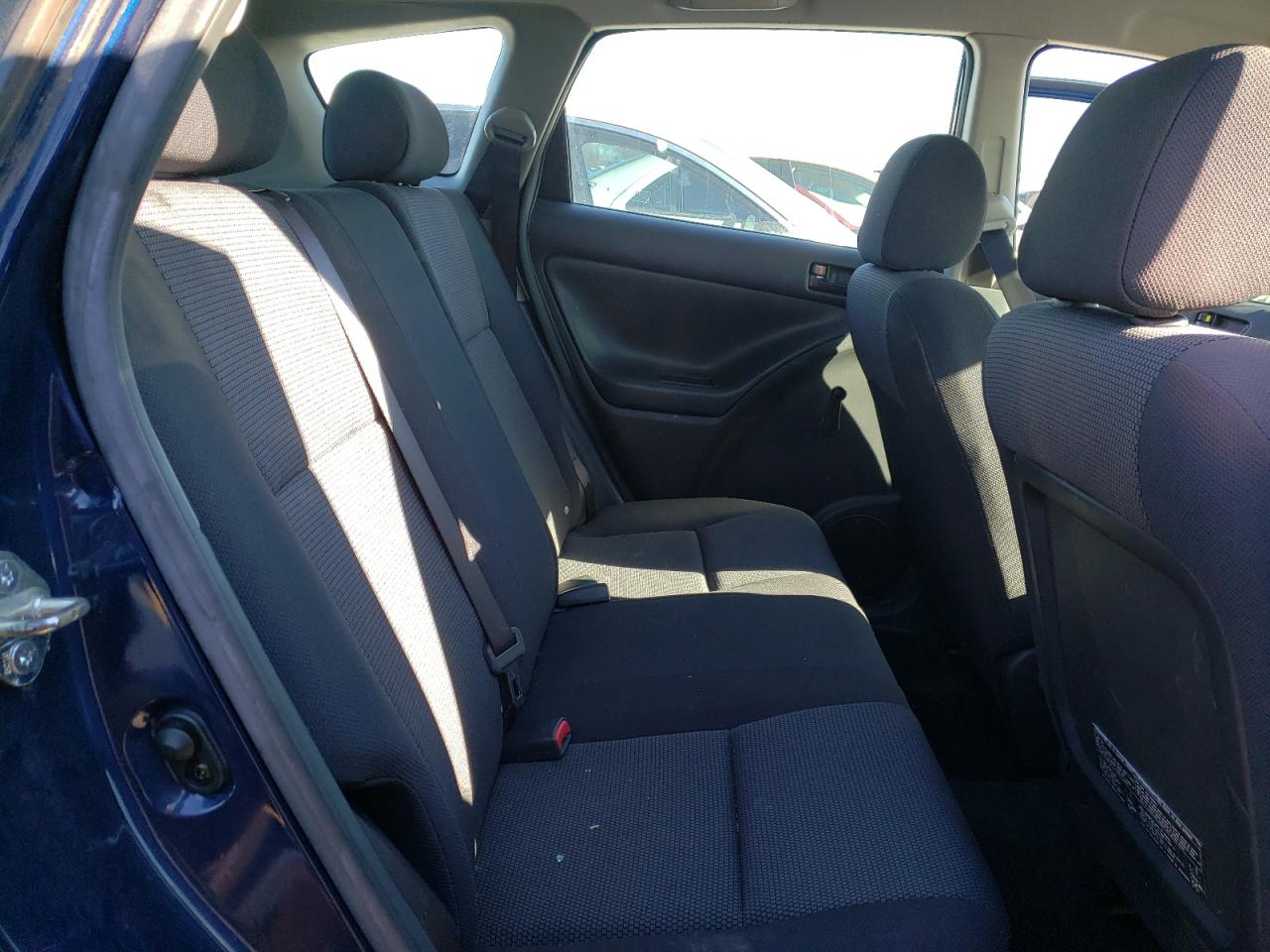 Photo 6 from auction – 2005 PONTIAC VIBE with VIN 5Y2SL63835Z464519