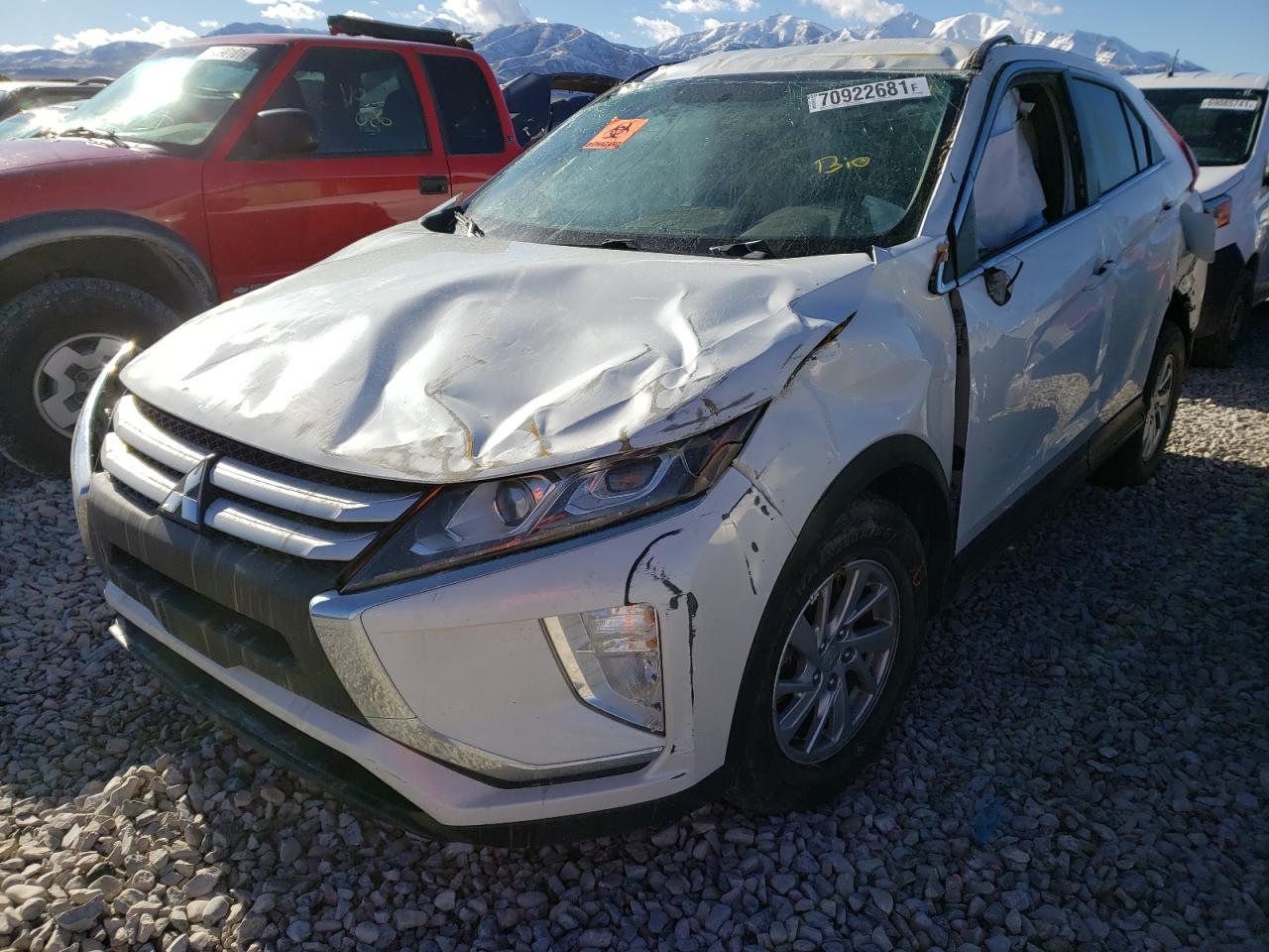 Photo 2 from auction – 2019 MITSUBISHI ECLIPSE CR with VIN JA4AT3AA3KZ050940