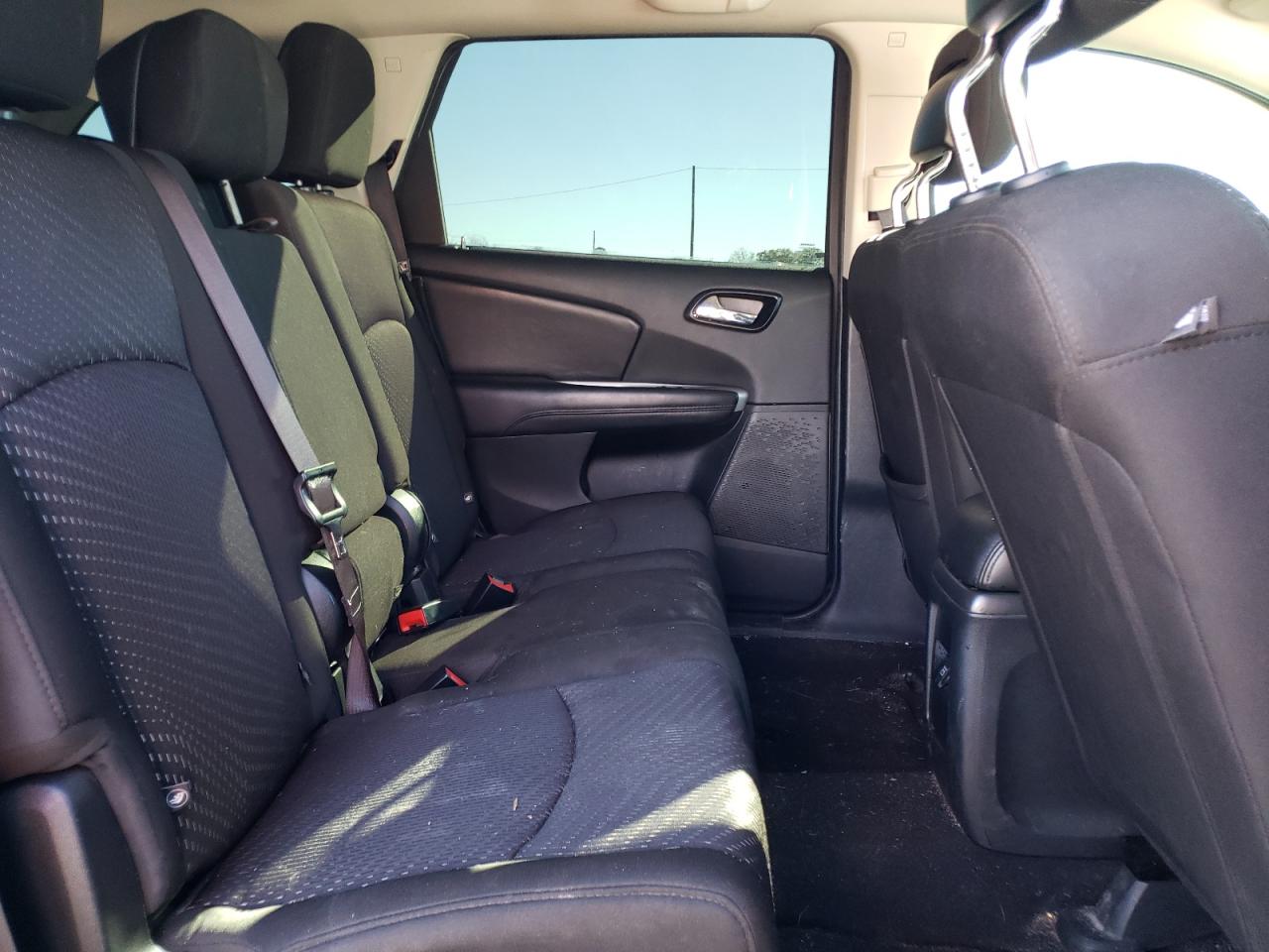 Photo 6 from auction – 2019 DODGE JOURNEY SE with VIN 3C4PDCBB0KT789727