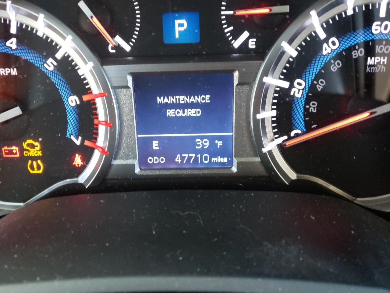 Photo 8 from auction – 2018 TOYOTA 4RUNNER SR with VIN JTEZU5JR5J5171252