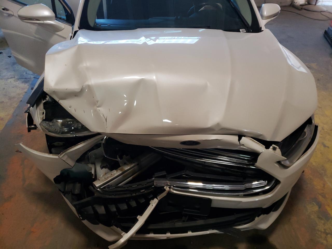 Zdjęcie 7 z aukcji – 2016 FORD FUSION SE z VIN 3FA6P0HD2GR278430