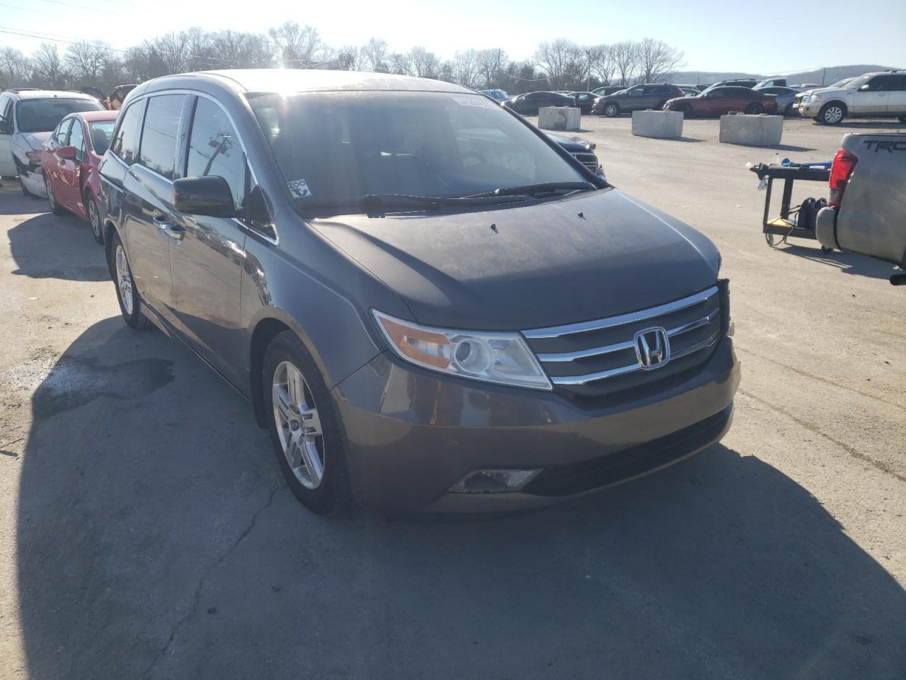Photo 1 from auction – 2012 HONDA ODYSSEY TO with VIN 5FNRL5H91CB053150