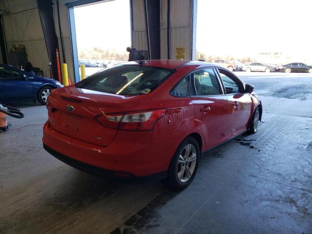Foto 4 de la subasta – 2013 FORD FOCUS SE con VIN 1FADP3F25DL206674