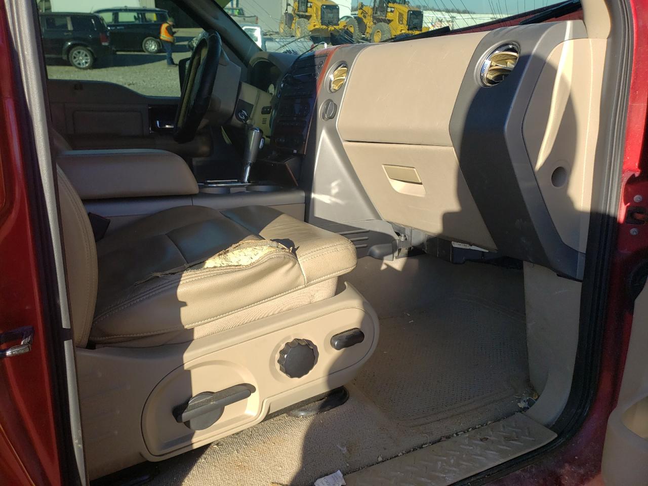 Photo 5 from auction – 2007 FORD F150 SUPER with VIN 1FTPW14V17KD50552
