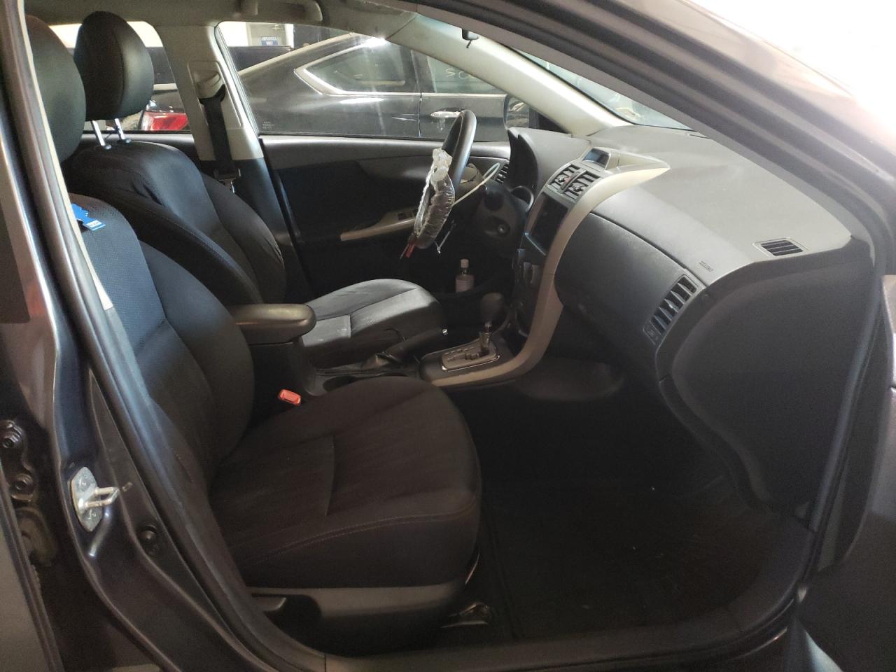 Photo 5 from auction – 2013 TOYOTA COROLLA BA with VIN 2T1BU4EE4DC994642