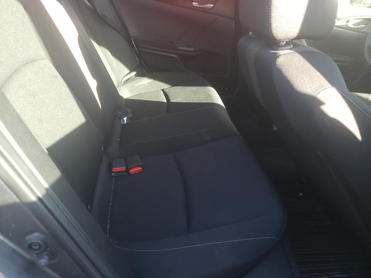 Photo 6 from auction – 2021 HONDA CIVIC LX with VIN 2HGFC2F66MH516164