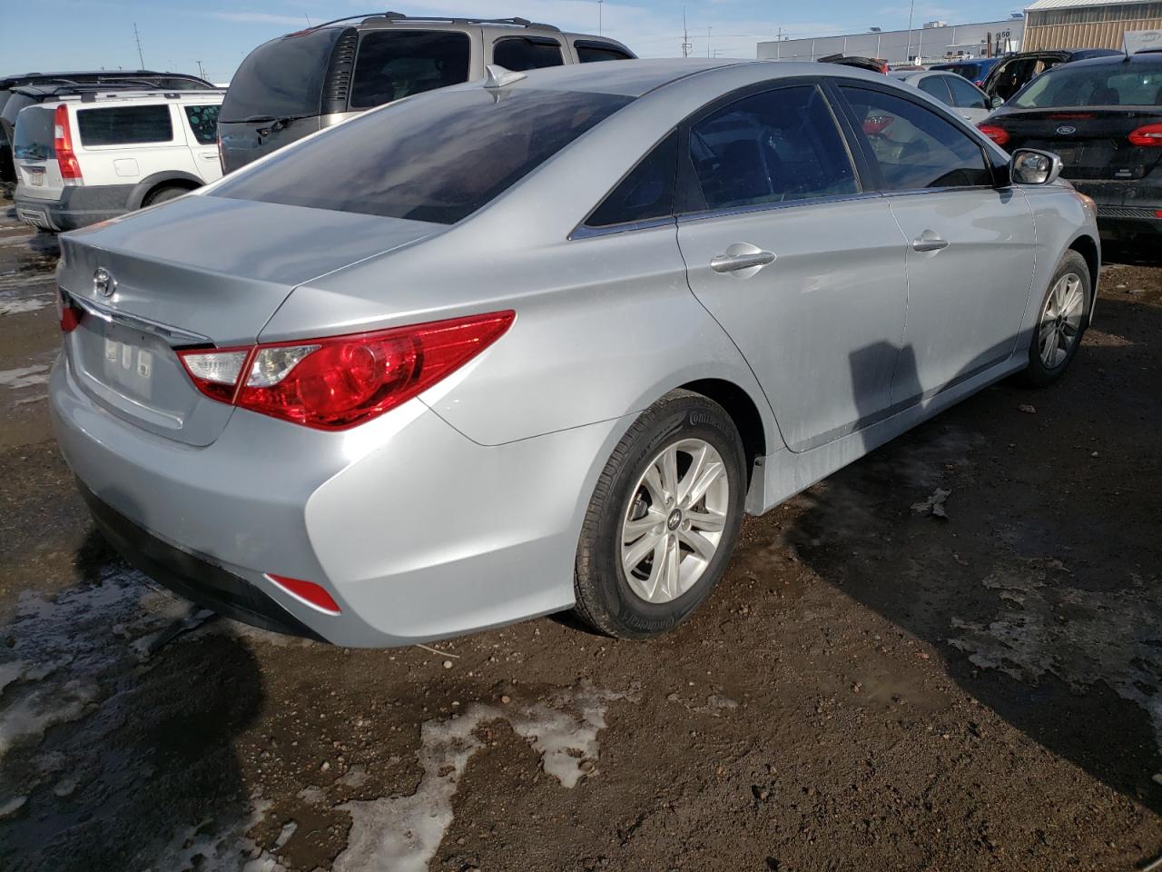 Photo 4 from auction – 2014 HYUNDAI SONATA GLS with VIN 5NPEB4AC9EH891853