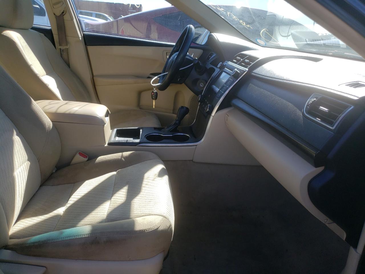 Photo 5 from auction – 2015 TOYOTA CAMRY LE with VIN 4T1BF1FK2FU940724