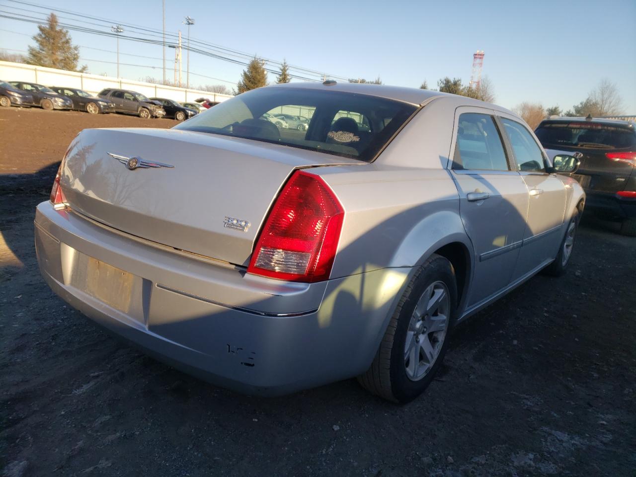Photo 4 from auction – 2006 CHRYSLER 300 TOURIN with VIN 2C3LA53G36H340445