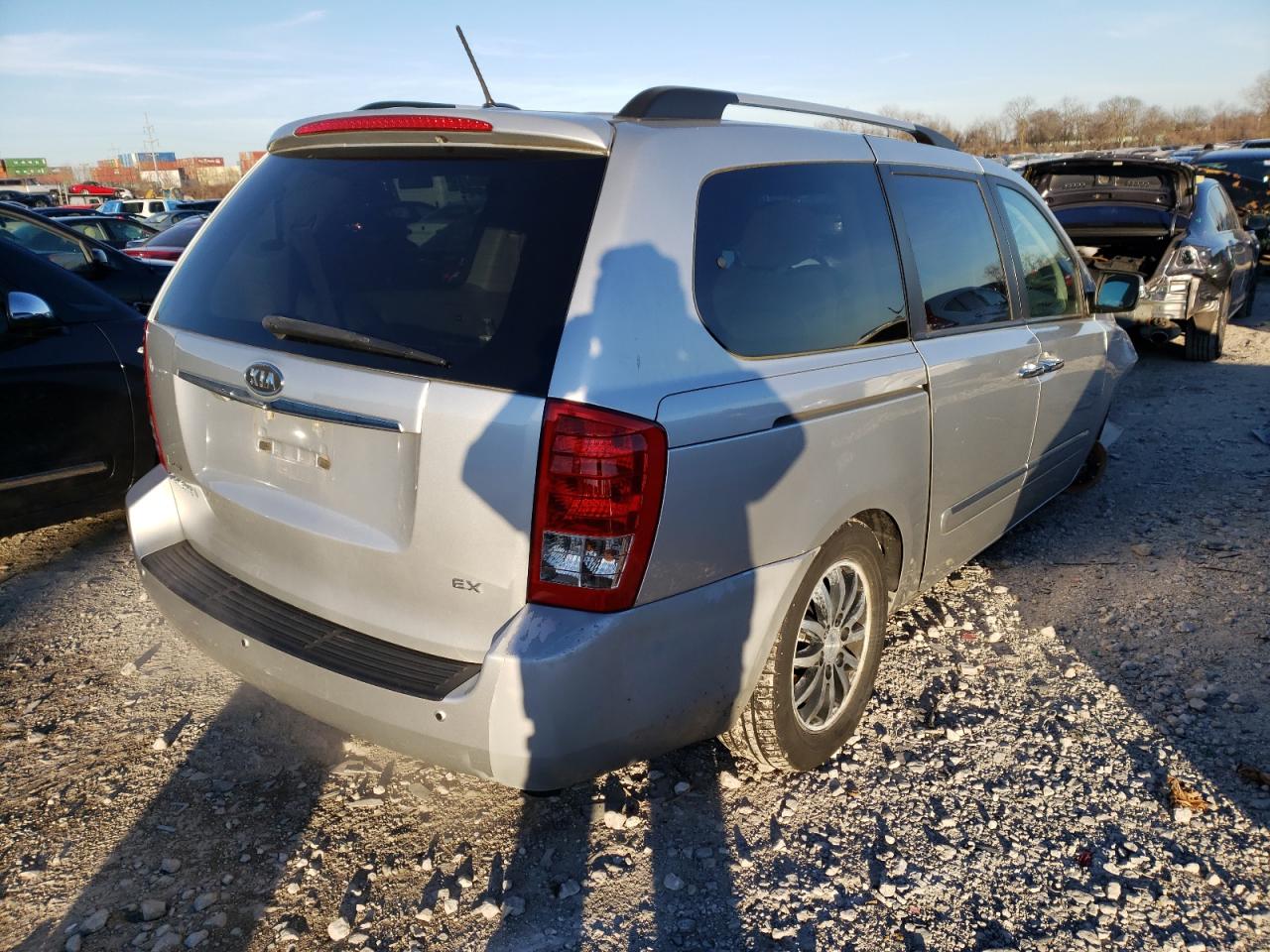 Photo 4 from auction – 2012 KIA SEDONA EX with VIN KNDMH4C76C6440123