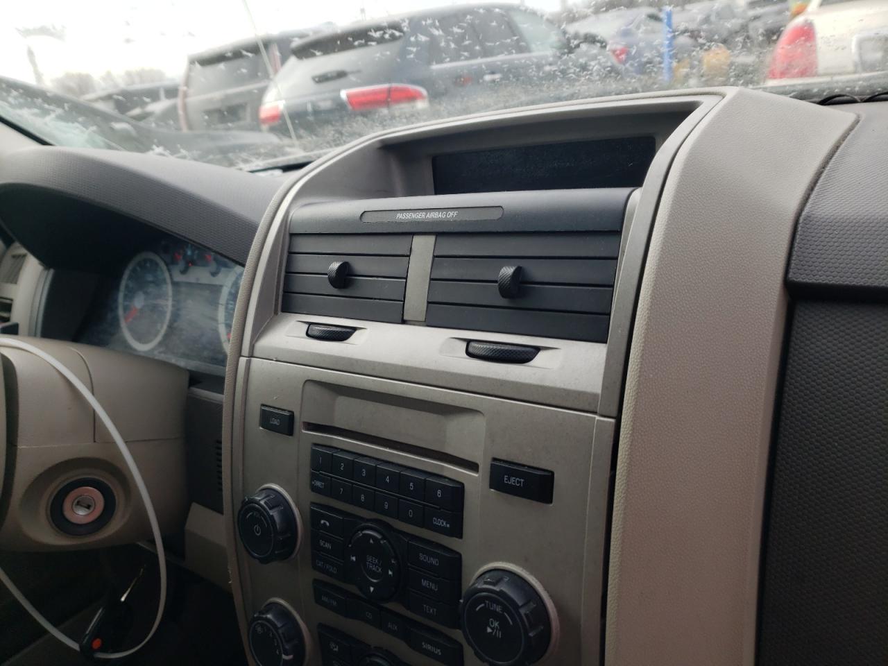 Photo 9 from auction – 2012 FORD ESCAPE XLT with VIN 1FMCU9D76CKB56318