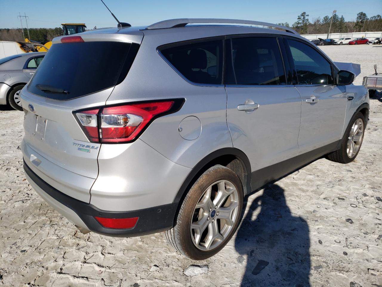 Photo 4 from auction – 2017 FORD ESCAPE TIT with VIN 1FMCU0J91HUD04078