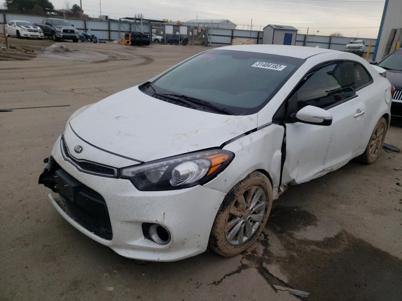 Photo 2 from auction – 2016 KIA FORTE EX with VIN KNAFX6A8XG5659078