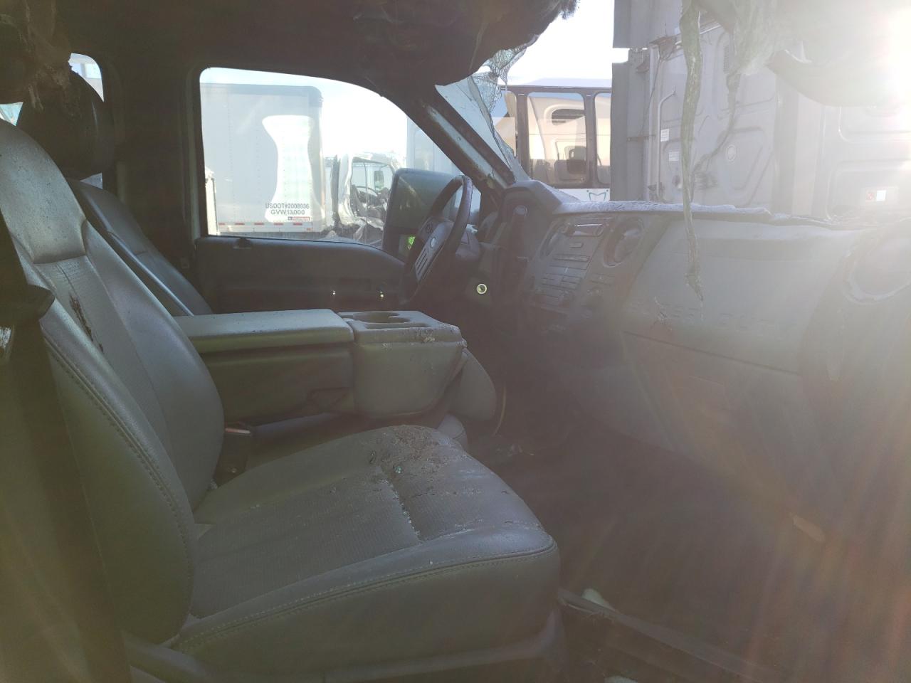 Photo 5 from auction – 2011 FORD F350 SUPER with VIN 1FT8W3B66BEA03673