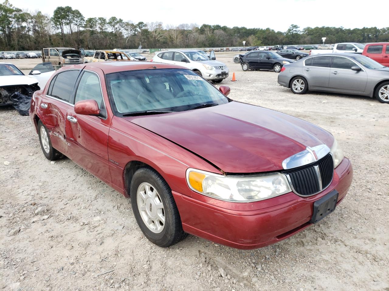 2000 Lincoln Town Car