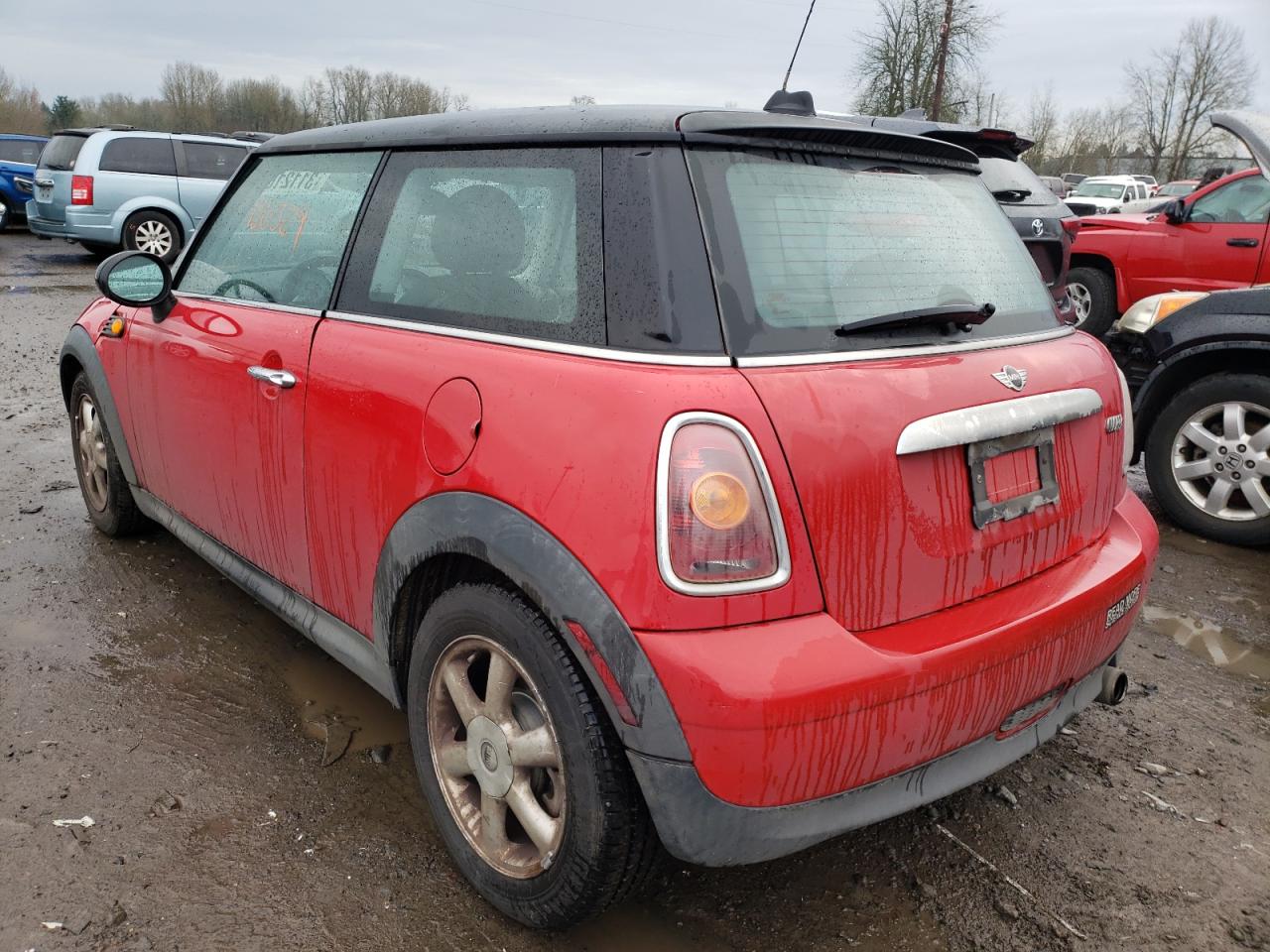 Photo 3 from auction – 2008 MINI COOPER with VIN WMWMF33578TT63735
