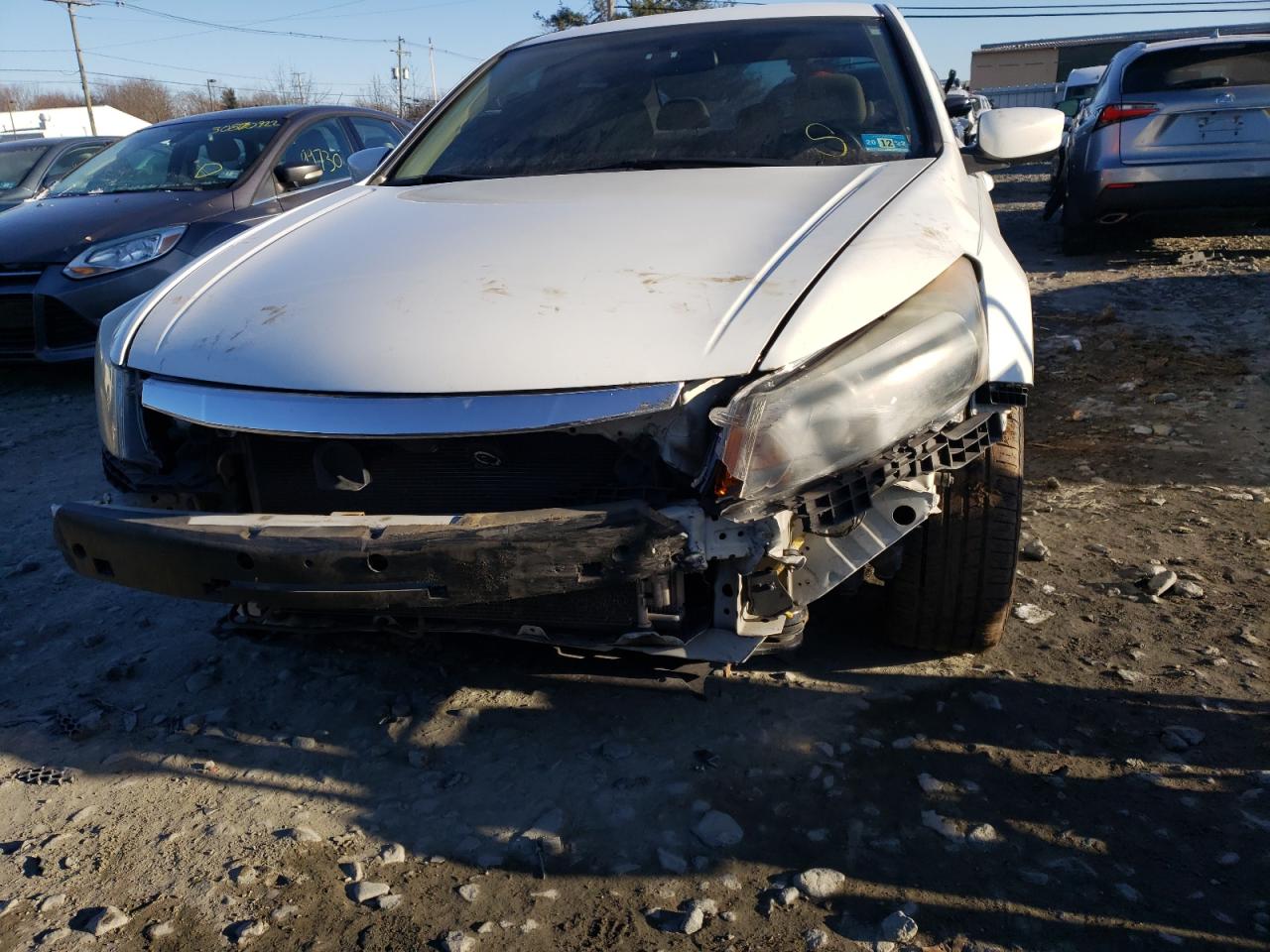 Photo 9 from auction – 2011 HONDA ACCORD LX with VIN 1HGCP2F33BA013121